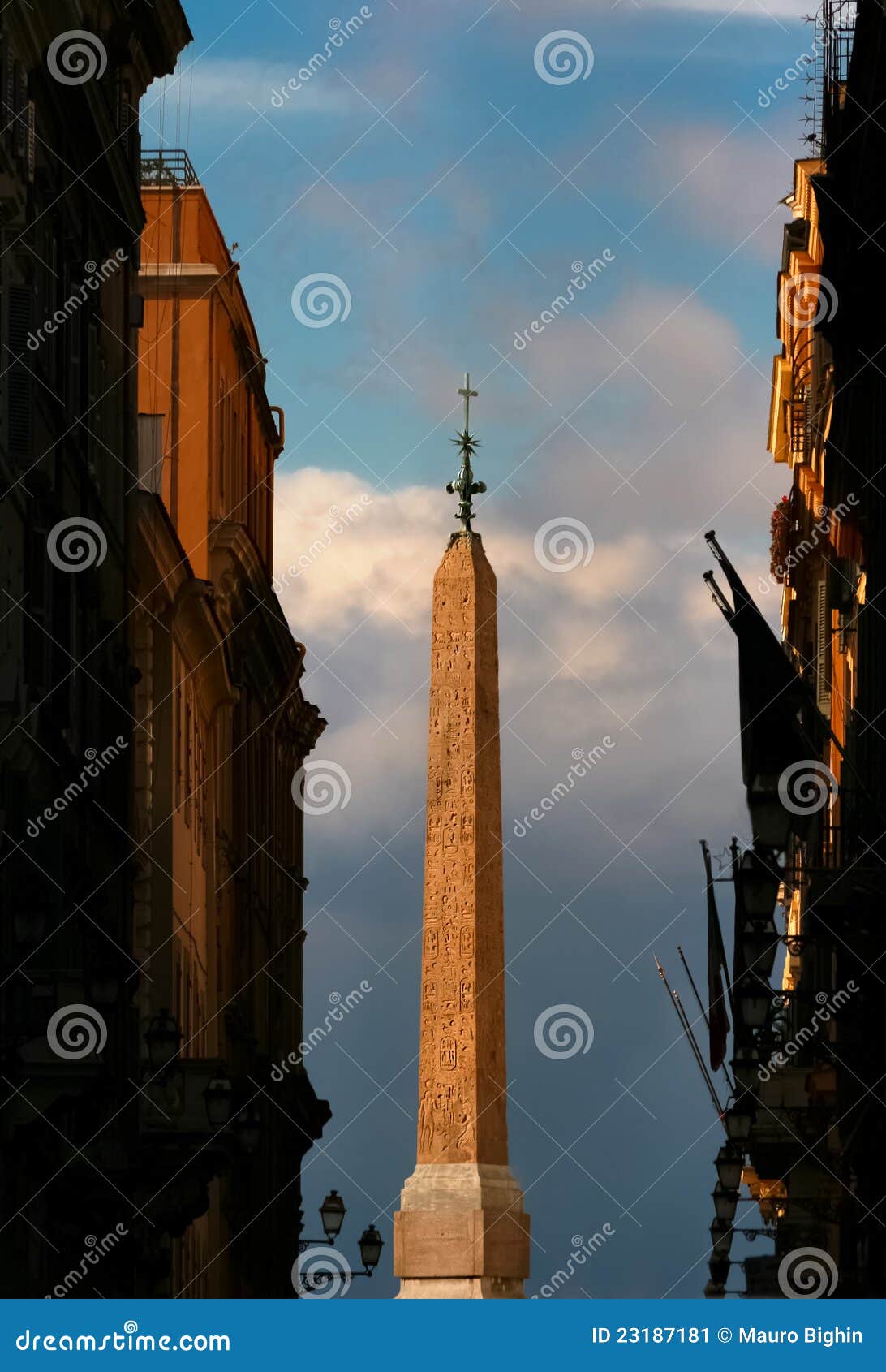 obelisk trinitÃÂ  dei monti - rome - italy